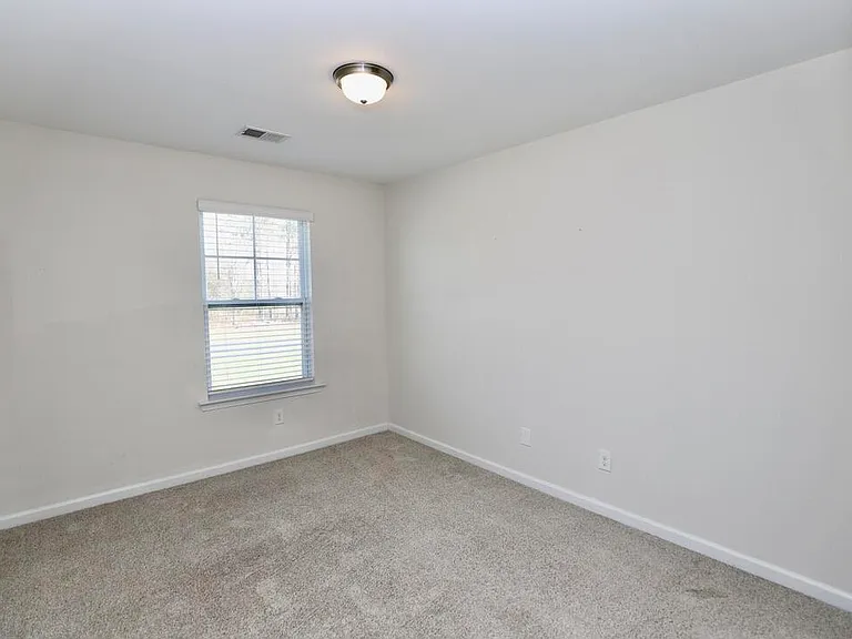 2943 Old Field Rd — Photo 50