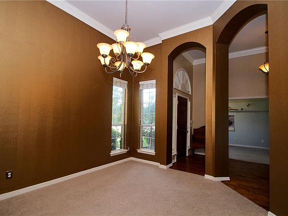5th image of 3401 Danbury Cir