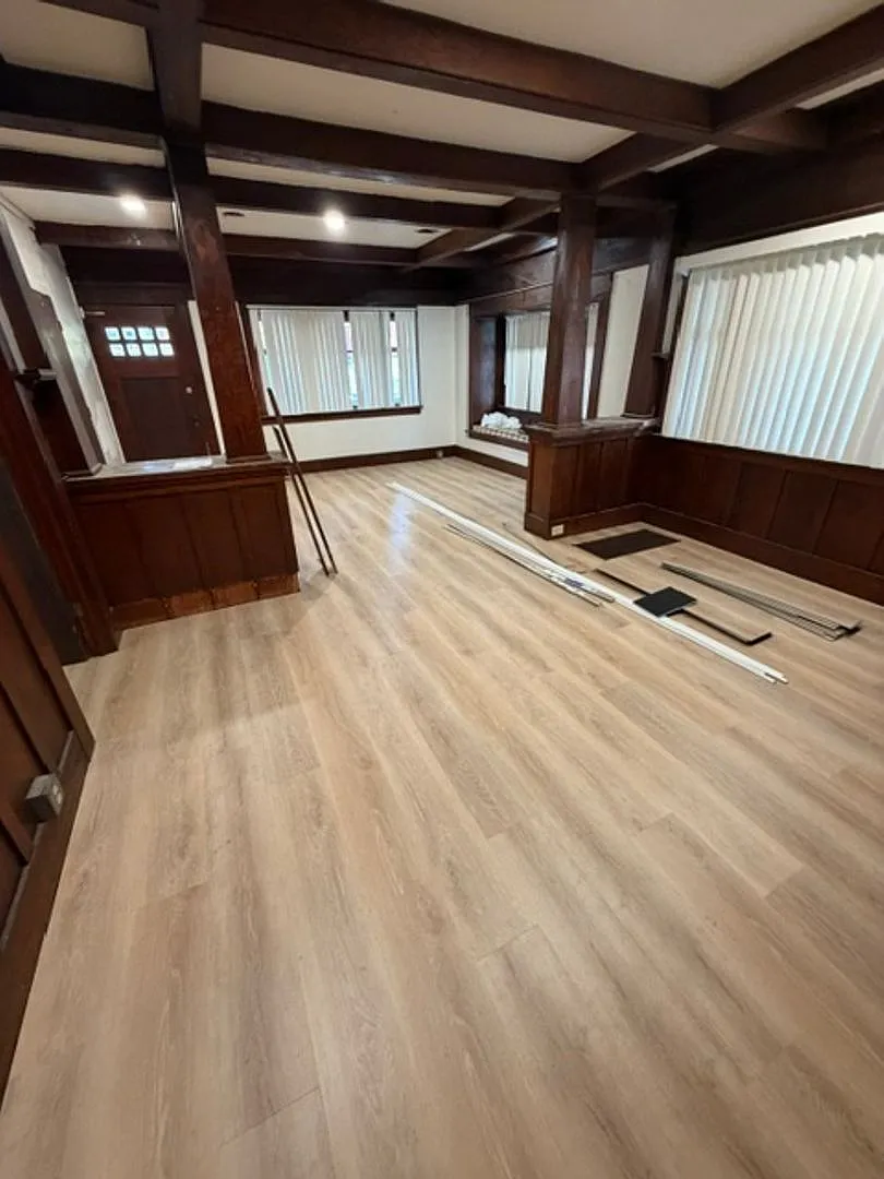 Owner Motivated Price Reduction - $3950/month for a 5bd/3ba House — Photo 3