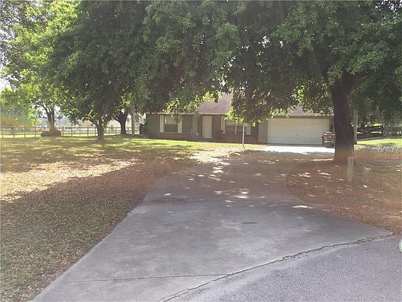 2nd image of 9907 Janette Ln