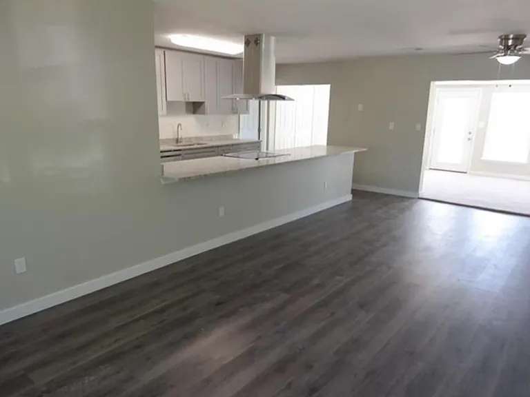 617 De Laura Cir — Photo 6