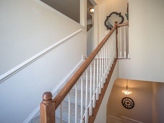 4th image of 15159 Kentshire Dr #473