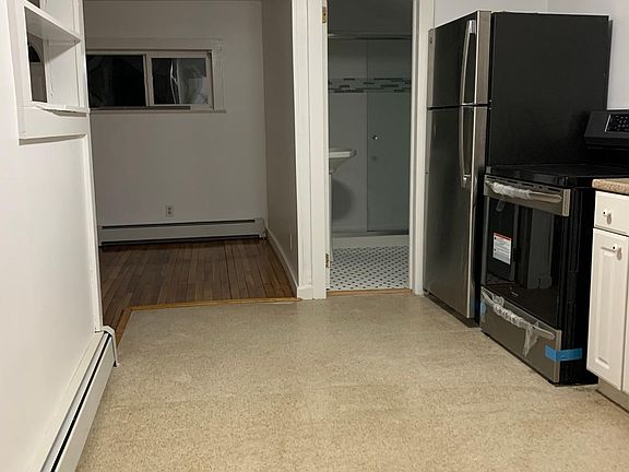 3rd image of 15 South St #A