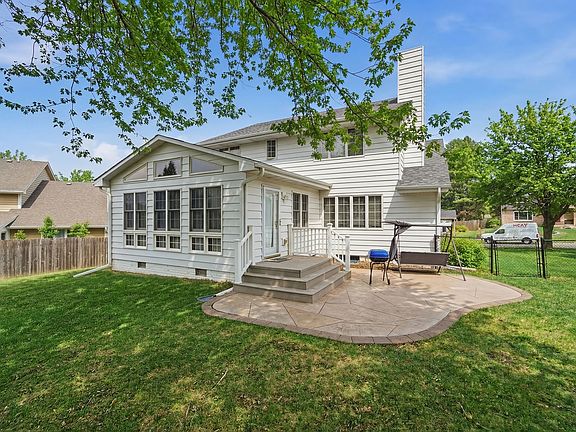 4th image of 4464 91st St