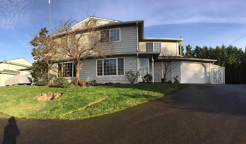 4901 Wa Tau Ga Ave NE