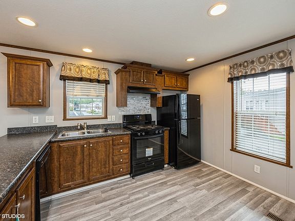 2nd image of 6412 Cardinal Dr