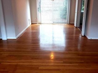 5015 Sentinel Dr APT 81, Bethesda, MD 20816