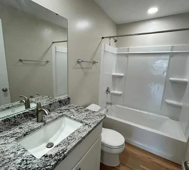 1791 Sherman Dr — Photo 9