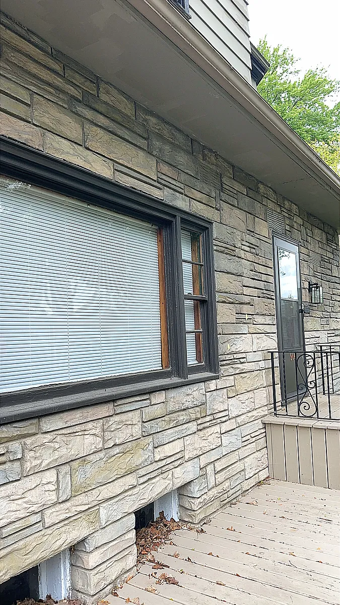 Building Photo - 908 Rockhill St #1