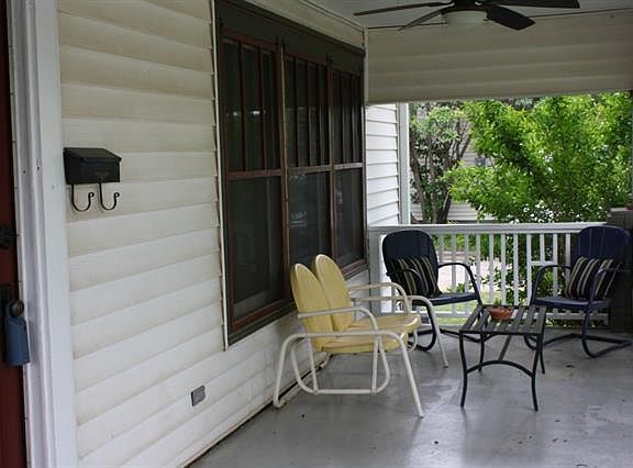 2nd image of 702 Coggin Ave