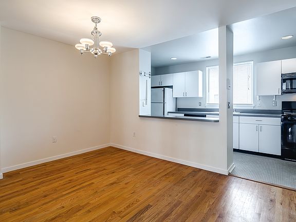 5th image of 411 N 32nd St #A