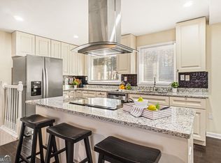 2494 Glenrock Dr, Decatur, GA