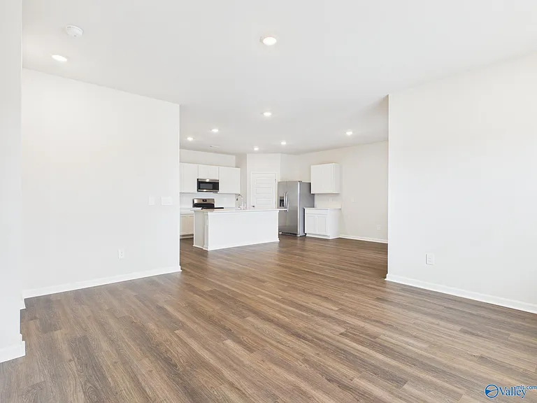 115 Betty Williams Dr — Photo 22