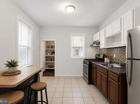 4009 Brown St, Philadelphia, PA 19104