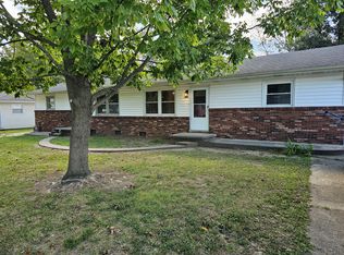 1002 Kimberly Ct #A, Marion, IL 62959