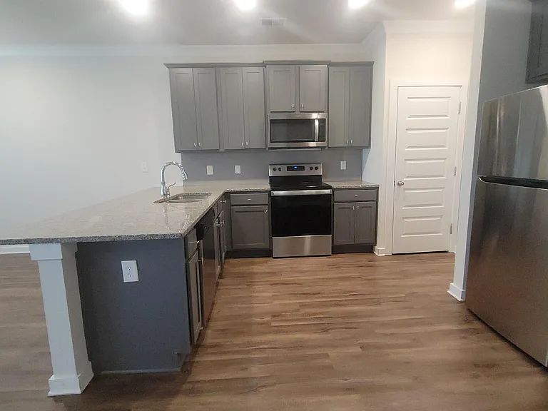 7203 Chatfield Way NW — Photo 10