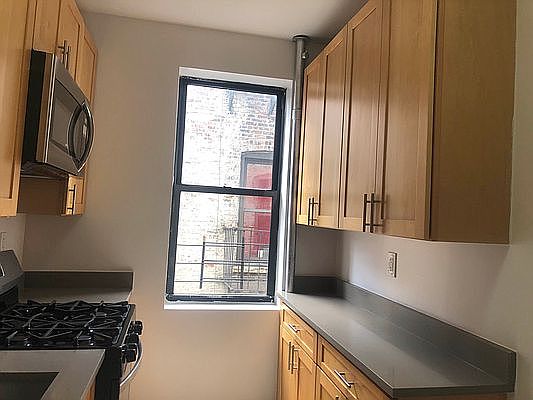 2nd image of 545 W 142nd St #35