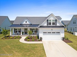 429 Jackline Dr, Hampstead, NC 28443
