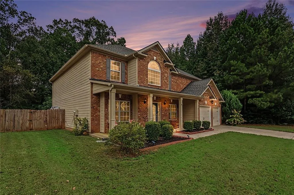 5 bed, 4.0 bath, 3646 sqft, $3,600 — Photo 2