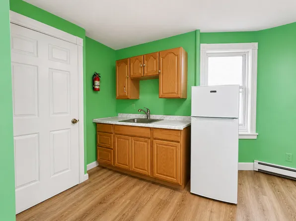 276 Atlantic St Floor 3, Paterson, NJ 07503