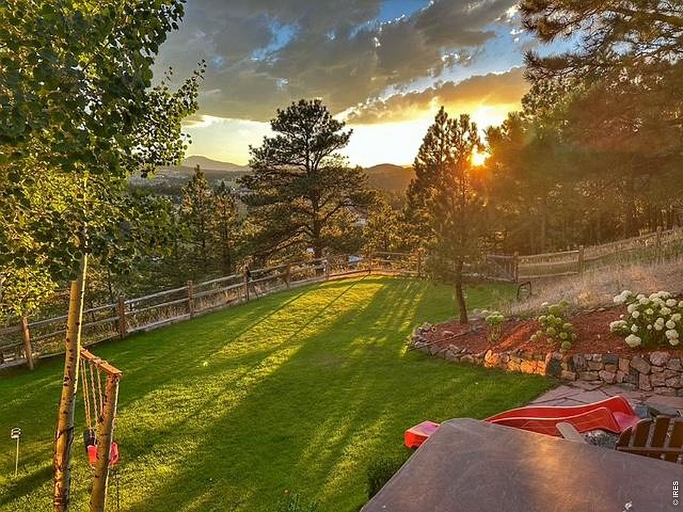 1st image of 109 Lookout Mountain Cir