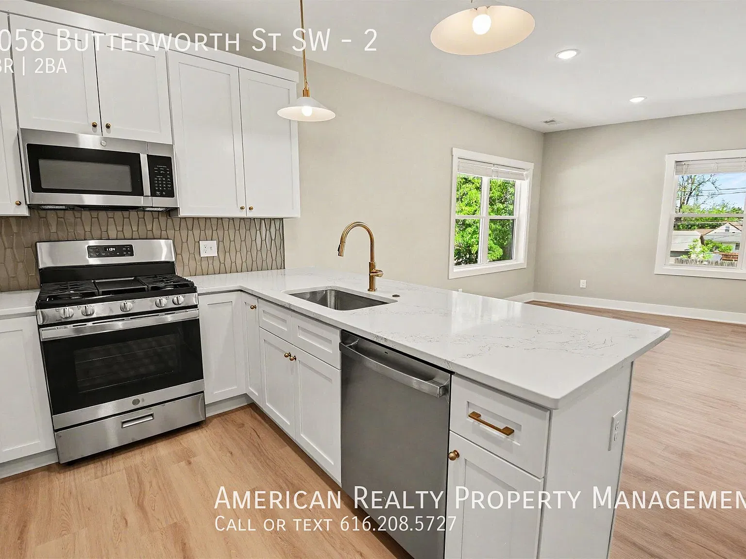 3 bed, 1300 sqft, $2,250 — Photo 4
