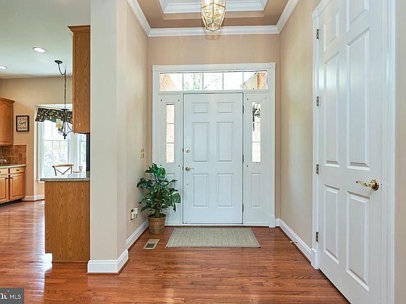 4th image of 5425 Rodriquez Ln