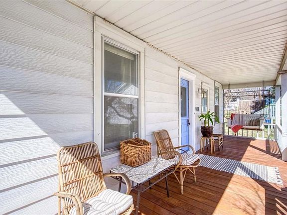 2nd image of 4108 Genessee St