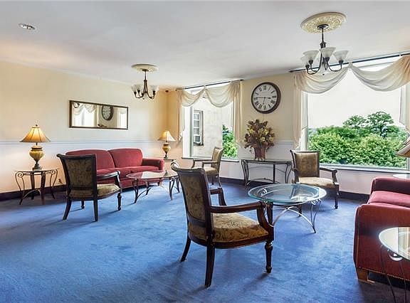 Tastefully decorated, sun filled lobby with Hudson river views.