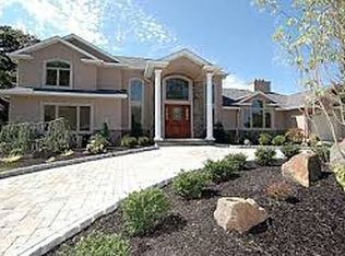 109 Kent Rd, Tenafly, NJ 07670