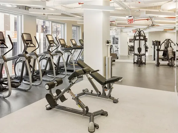 66 Rockwell Place image 23 of 24