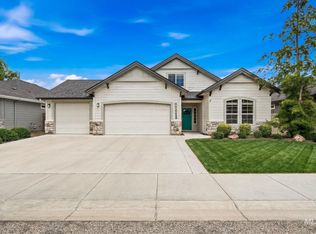 10668 W Goldenrod Ave, Boise, ID 83713