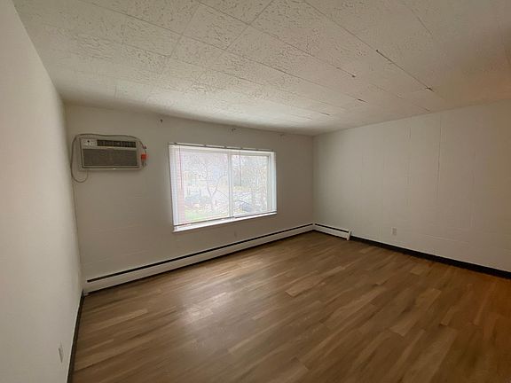 4th image of 717 University Ave SE #506c4f09a