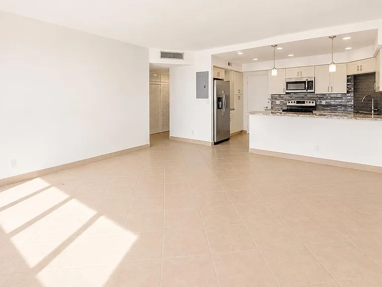 3700 E Galt Ocean Dr #1701 — Photo 8