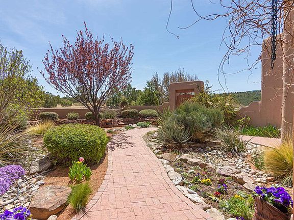 4th image of 4 Vista De Jemez