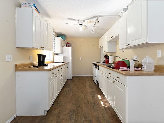 12th image of this home