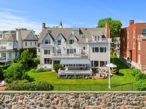 205 Humphrey St, Swampscott, MA 01907