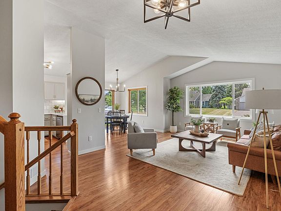 4th image of 3285 129th Ln NW