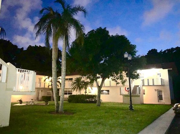 14901 SW 4th St APT 15