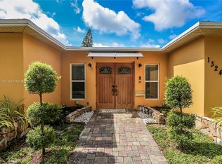Sunny Acres, Hollywood, FL 33019