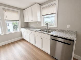 172 Fruit Hill Ave FLOOR 2, North Providence, RI 02911