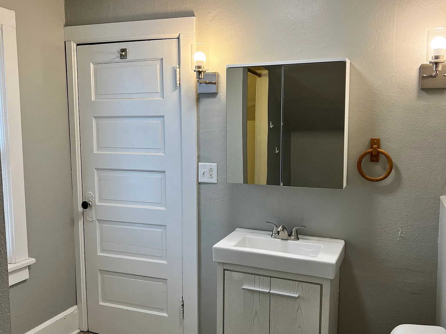 306 Forest Ave — Photo 4