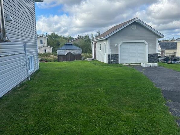 319-321 Main Street, New-Wes-Valley, NL A0G4R0
