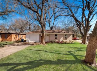 980 N Elm St, Lancaster, TX 75146