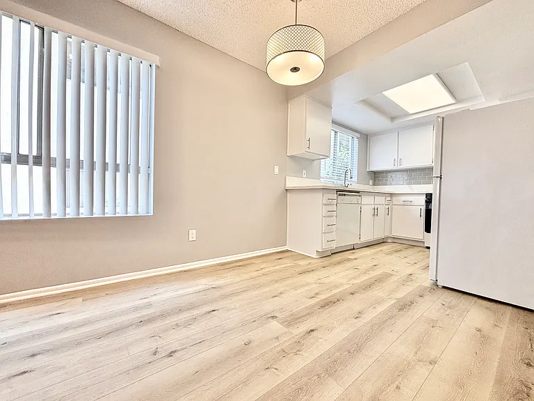 3759 S Canfield Ave #202 — Photo 5