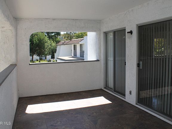 2nd image of 3718 Summershore Ln