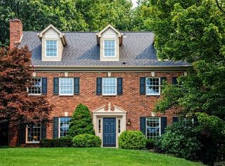 2441 Wedgewood Dr, Wexford, PA