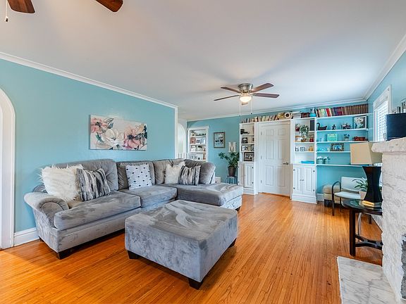 3rd image of 1057 Glenwood Ave