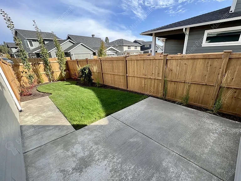 20454 Murphy Rd — Photo 20