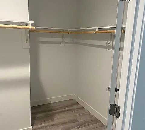 4th image of 534 W Vernon Ave #3/4